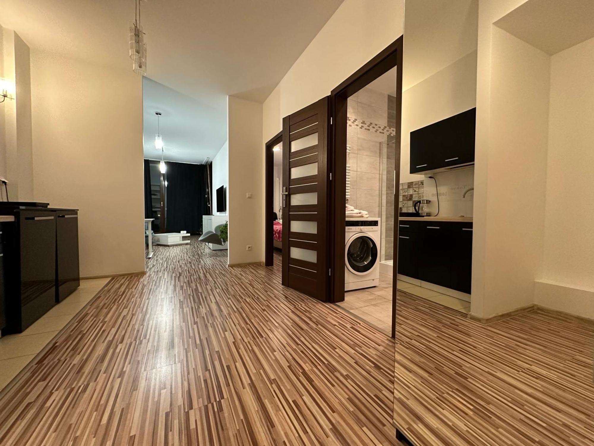 Two Rooms Apartment Triton Park Varsavia Esterno foto