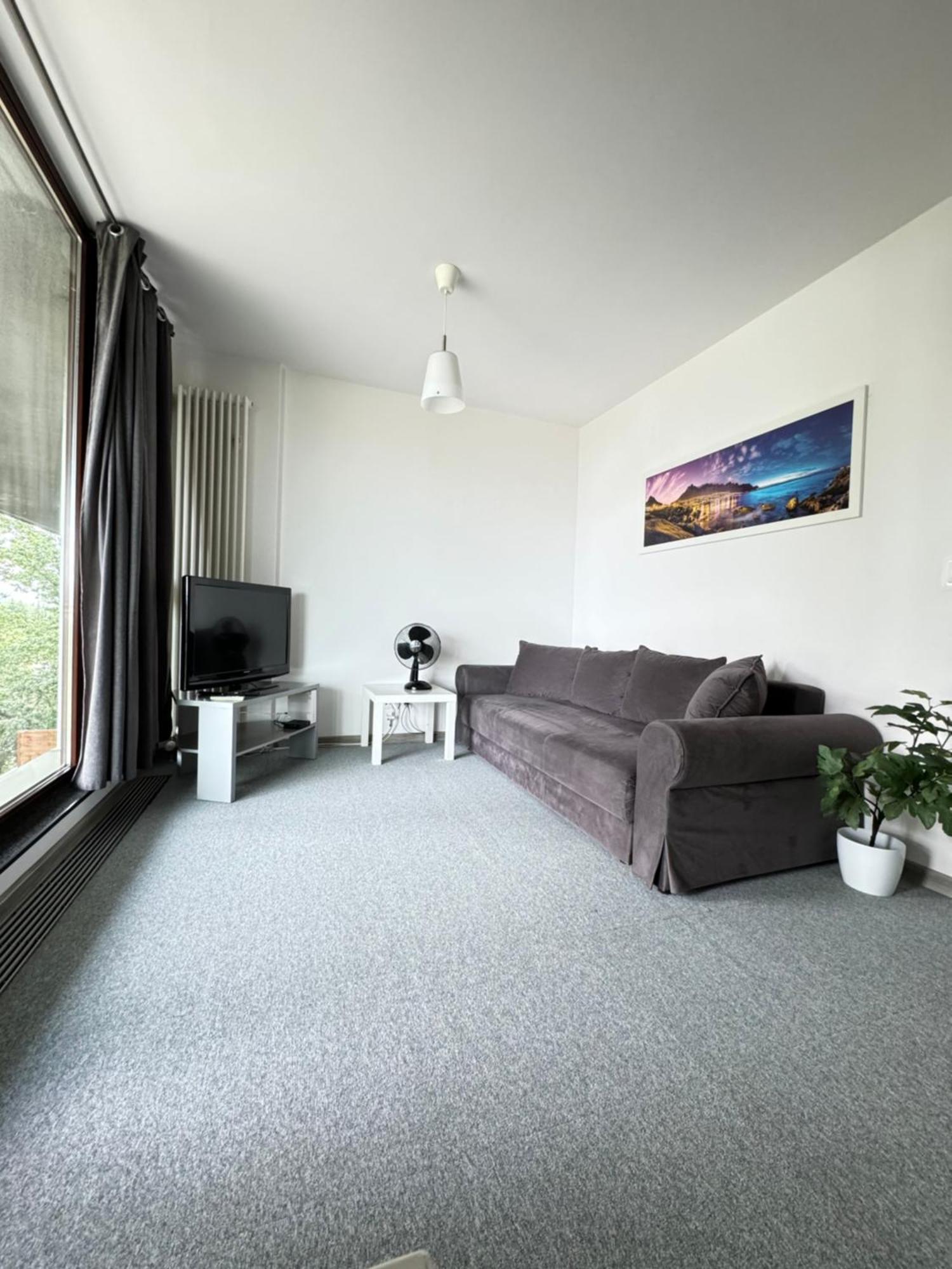 Two Rooms Apartment Triton Park Varsavia Esterno foto
